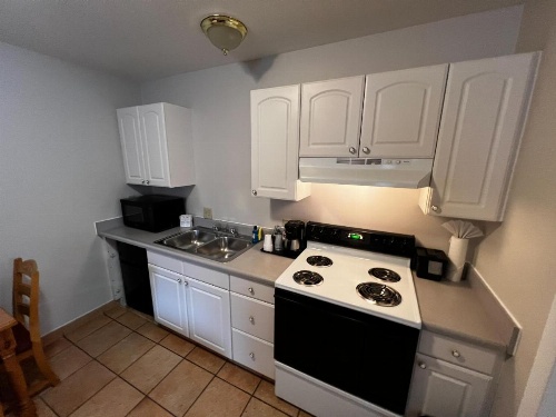 Alpine Motel image 13