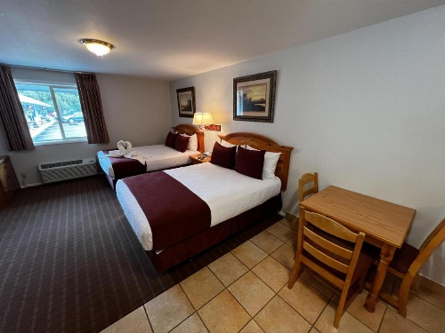 Alpine Motel image 19