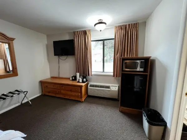 Alpine Motel 8